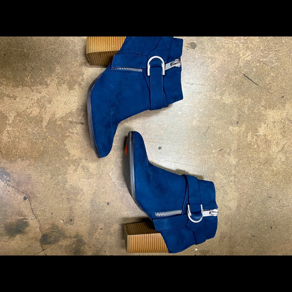 Apt.9 Dynamic Comfort Blue Boots